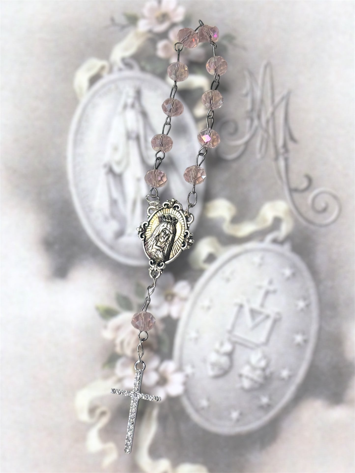 Dizainier rose clair (Vierge Marie)