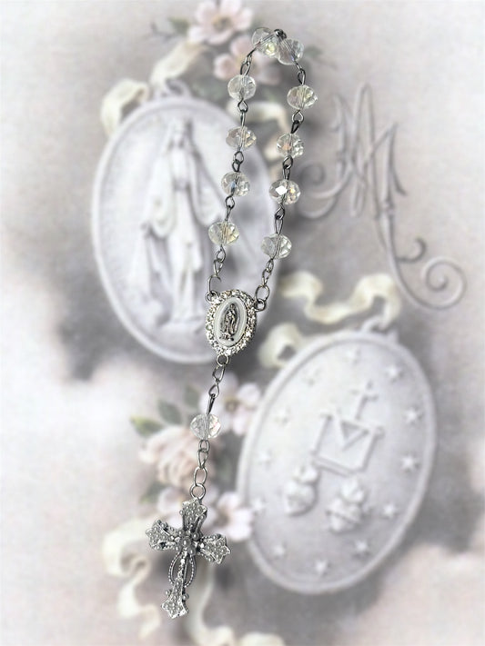 Dizainier blanc (Vierge Marie)