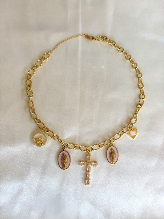 Collier doré et rose